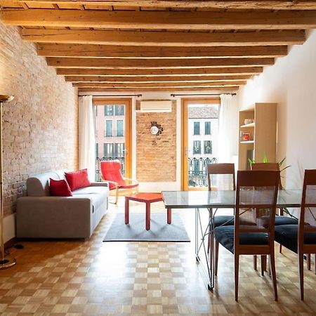 Enjoy Home - Appartamento Orologio, Piazza Dei Signori Падуя Екстер'єр фото