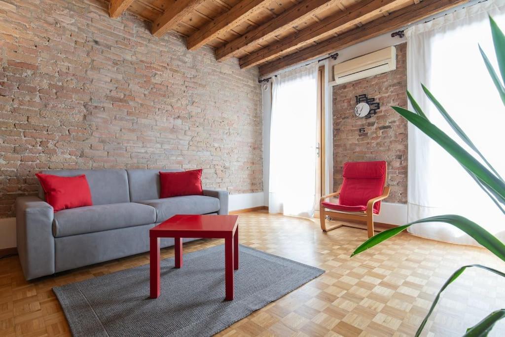 Enjoy Home - Appartamento Orologio, Piazza Dei Signori Падуя Екстер'єр фото